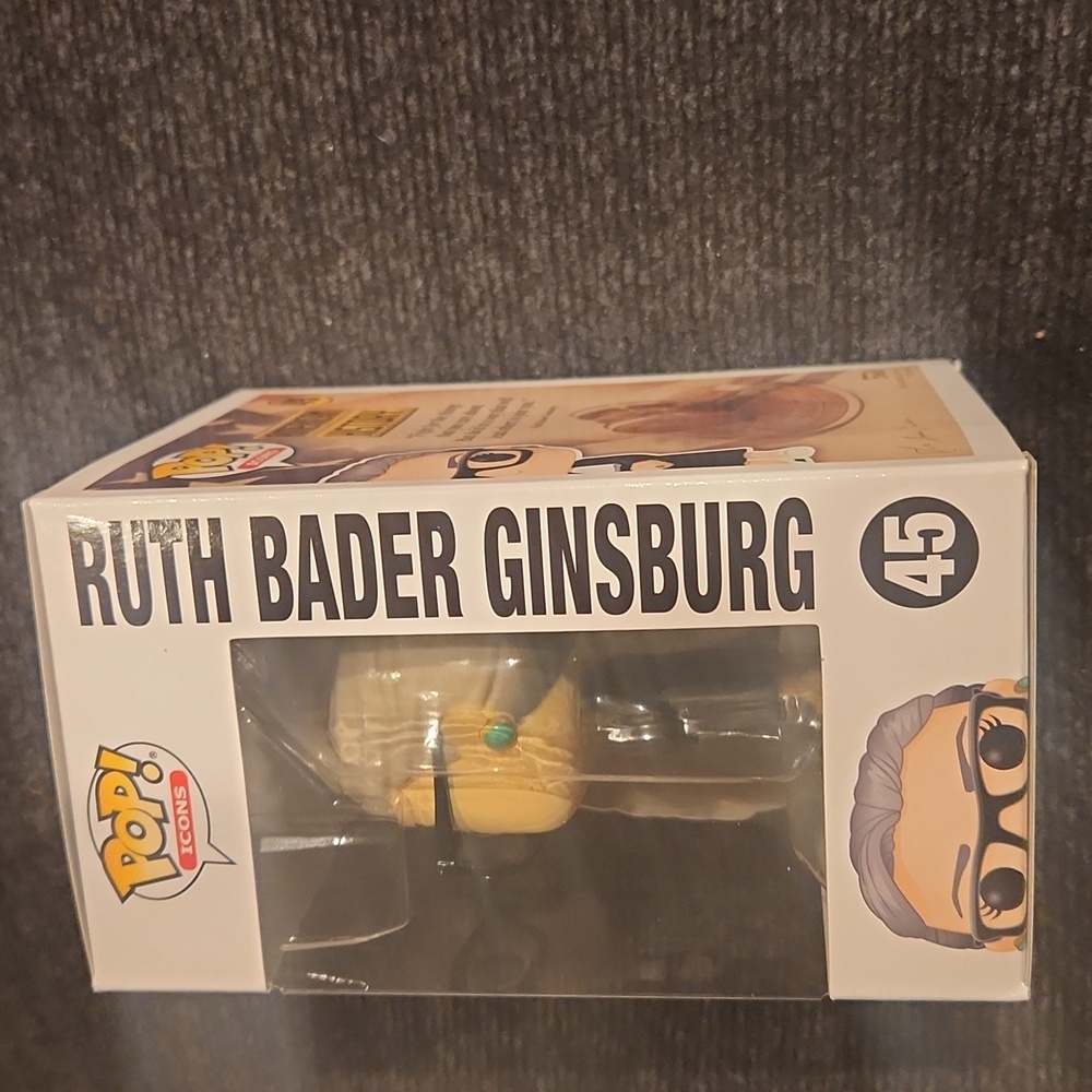 Pop‎ Icons Ruth Bader Ginsburg - Picture 4 of 4